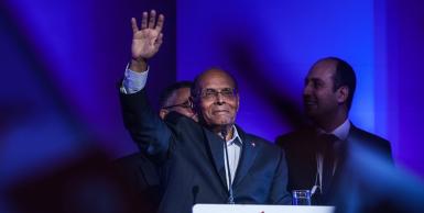 المرزوقي لشباب تونس: الانتخابات الرئاسية فرصتكم التاريخية لمنع عودة الاستبداد